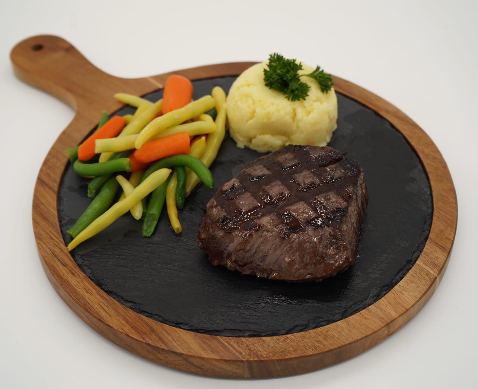 481273536_951232997114087_1993193018696552492_n